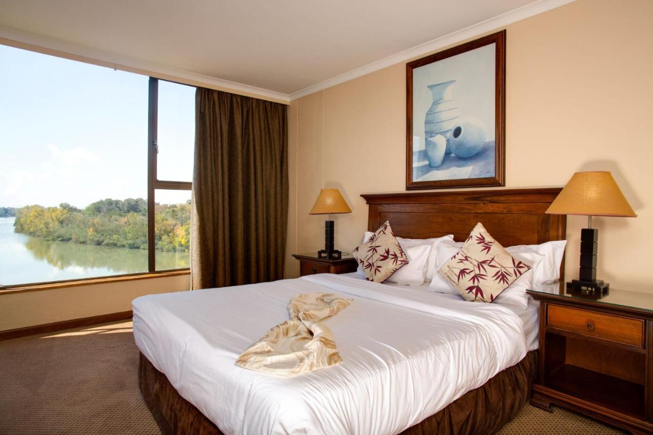 Riviera on Vaal Resort Vereeniging Exterior foto