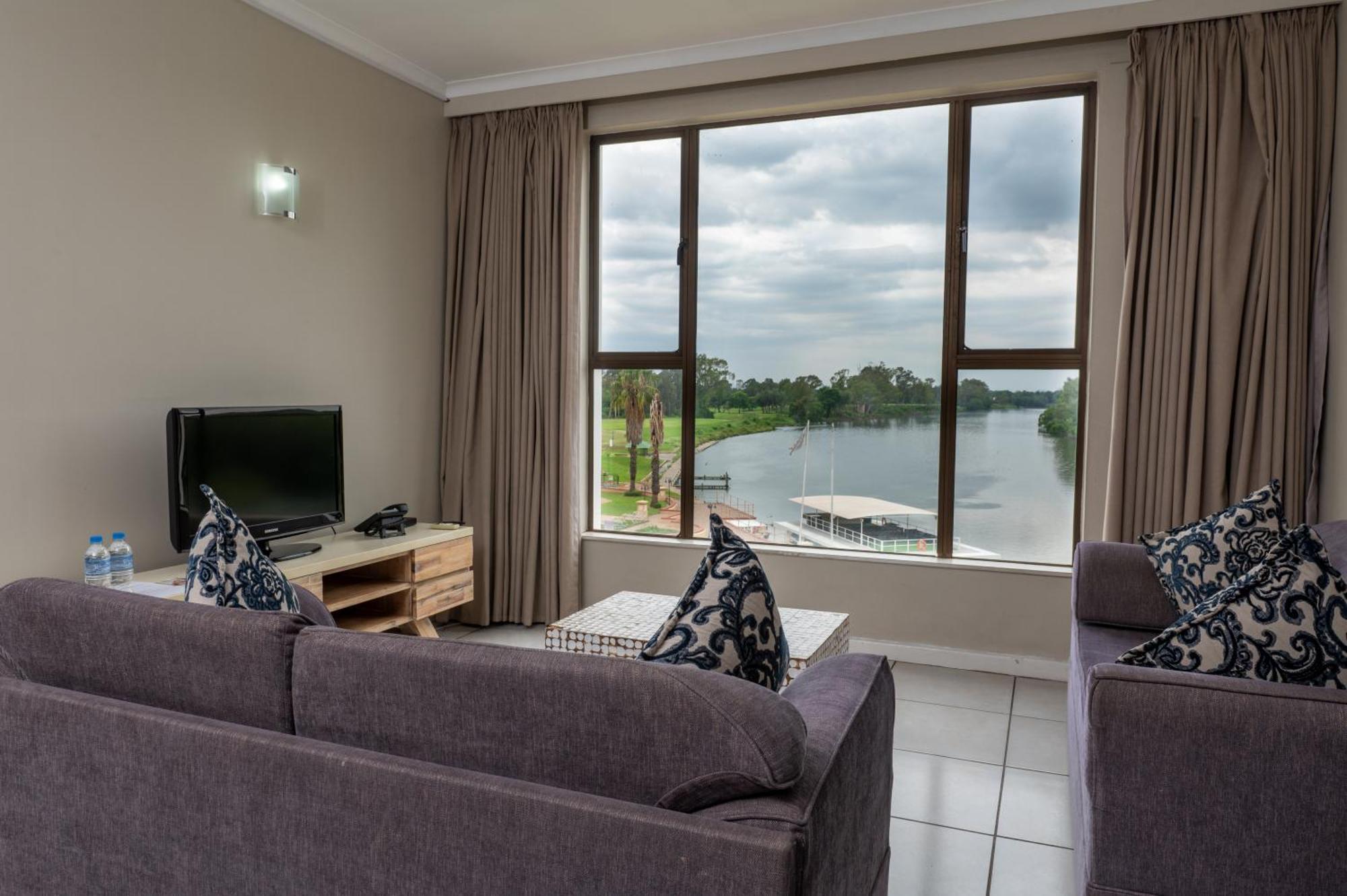 Riviera on Vaal Resort Vereeniging Exterior foto