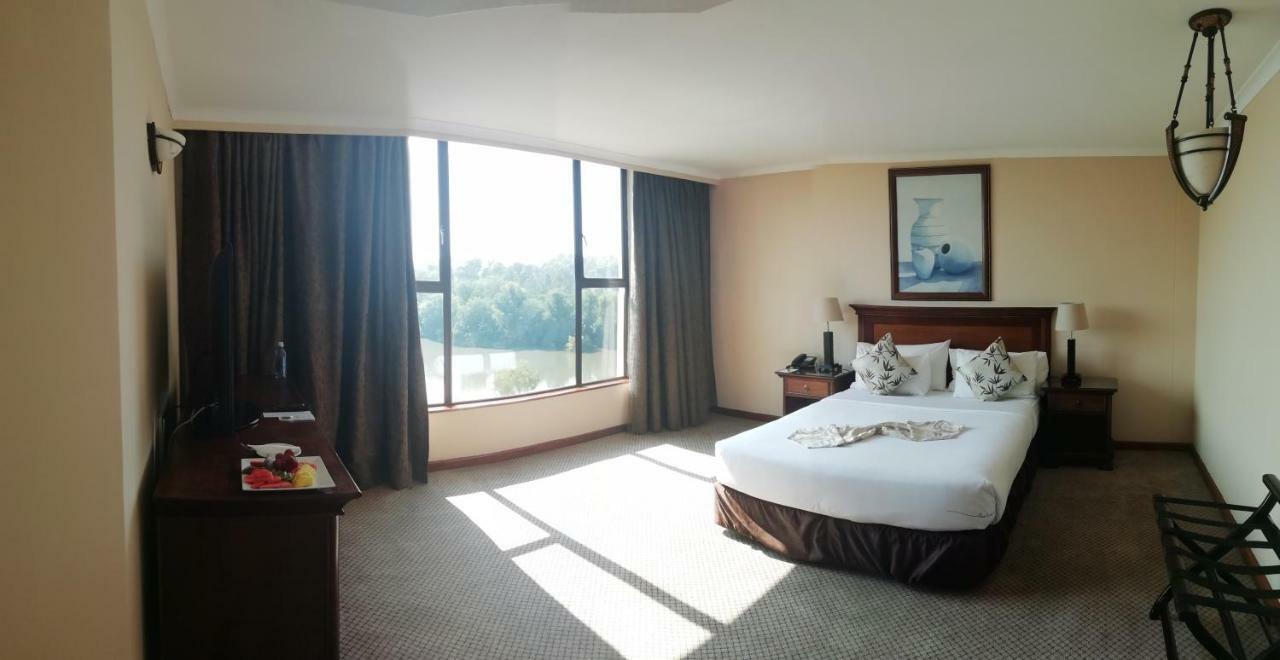 Riviera on Vaal Resort Vereeniging Exterior foto